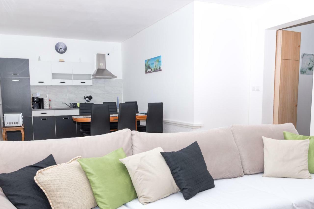 Apartment Rora Zaboric Buitenkant foto