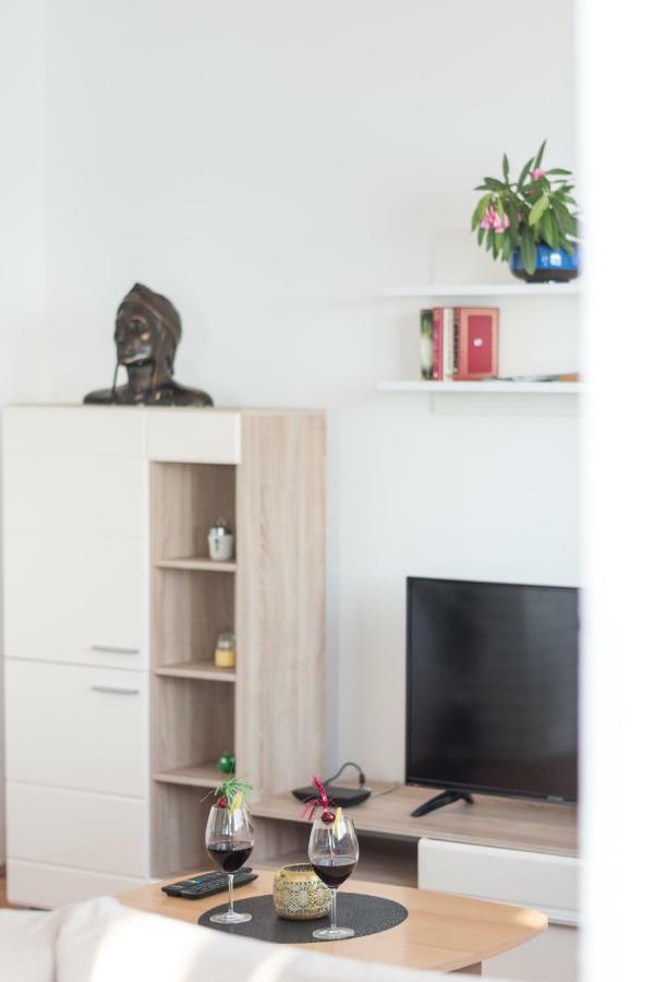 Apartment Rora Zaboric Buitenkant foto