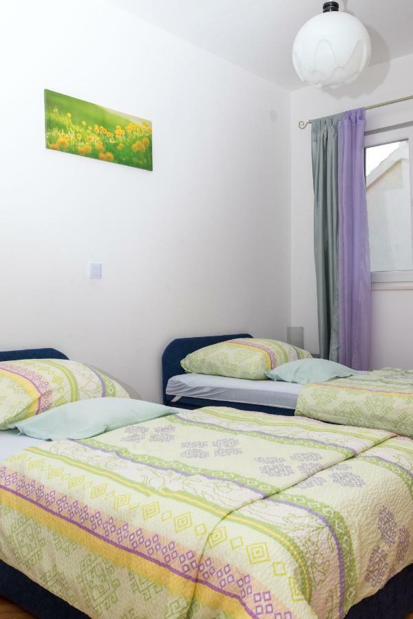 Apartment Rora Zaboric Buitenkant foto