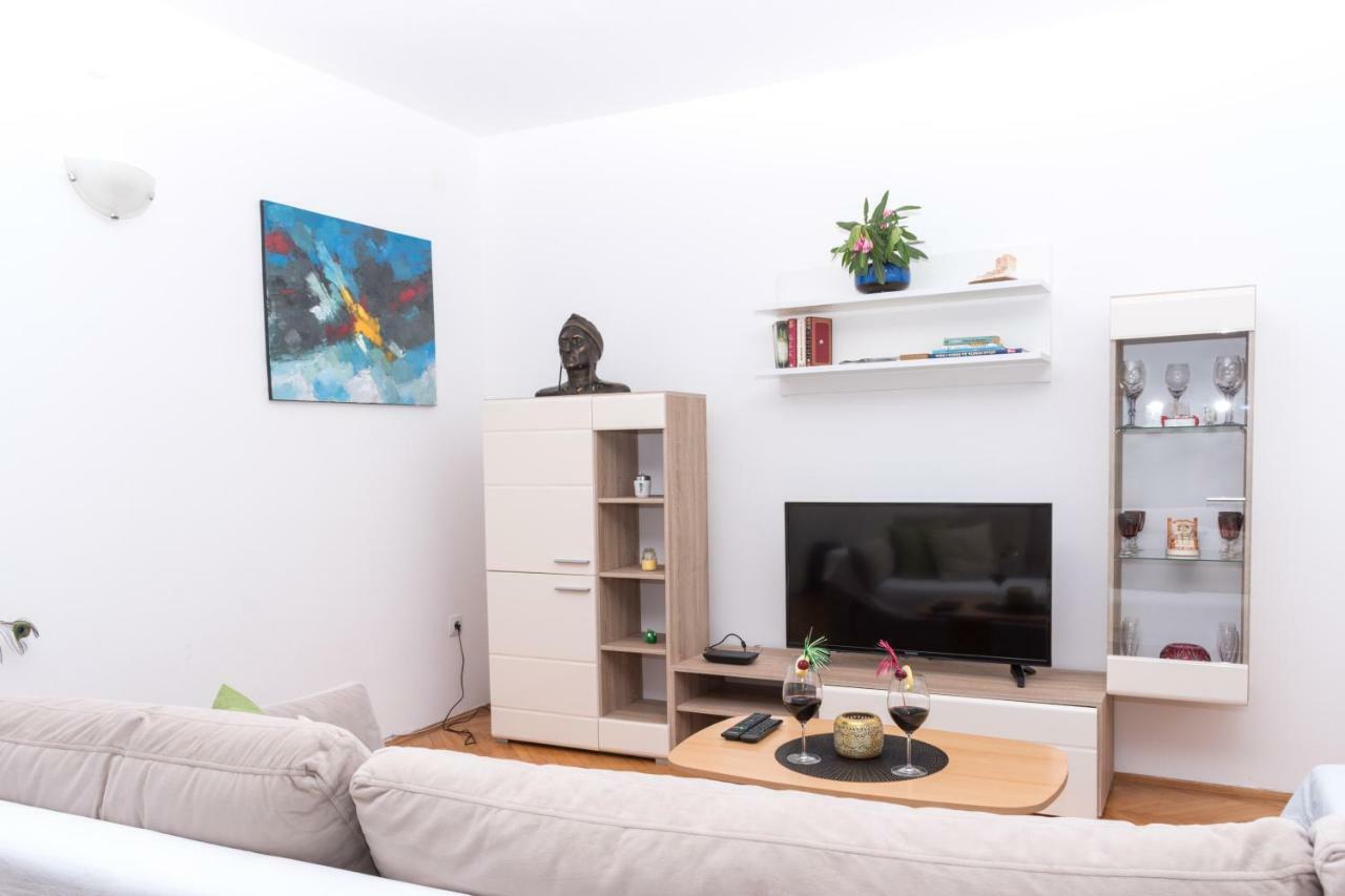 Apartment Rora Zaboric Buitenkant foto