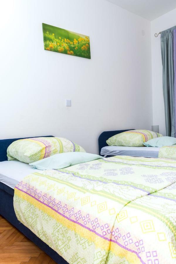 Apartment Rora Zaboric Buitenkant foto