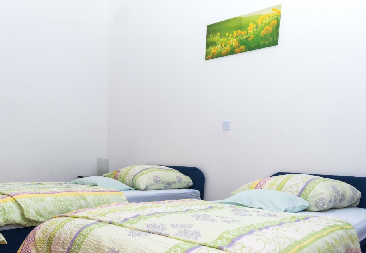 Apartment Rora Zaboric Buitenkant foto